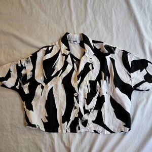 DKNY Pure XS 🦓 100% Linen Boxy Cropped Button Down Y2K black & white abstract